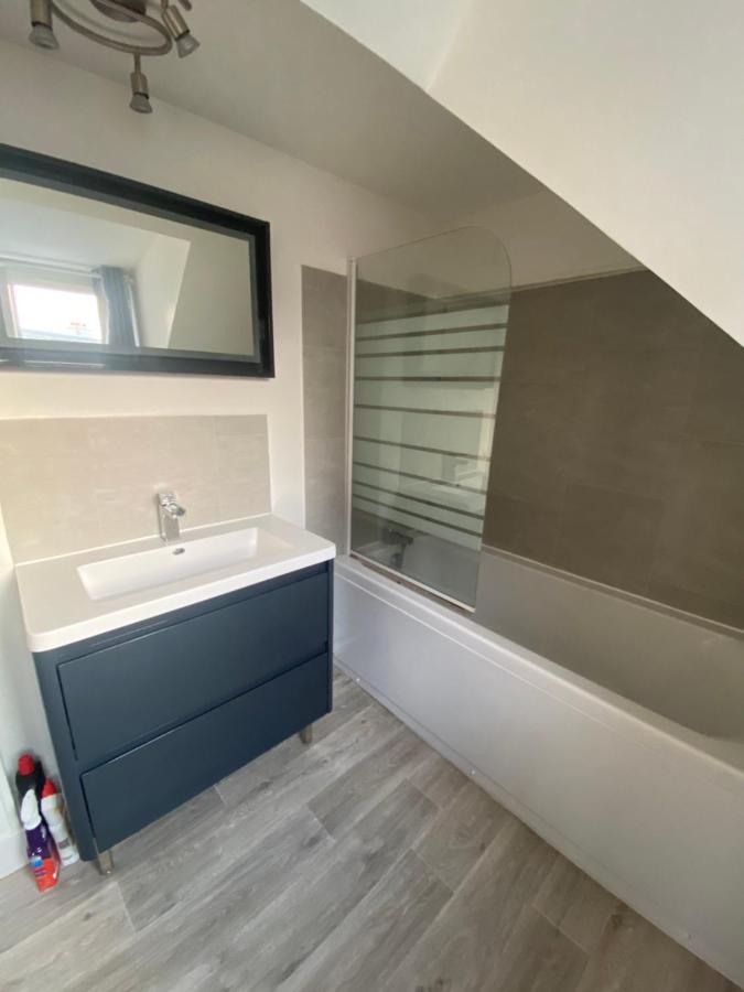 Le Stud' Joli Appartement Lumineux En Plein Centre Ville Cherbourg-en-Cotentin Exterior foto
